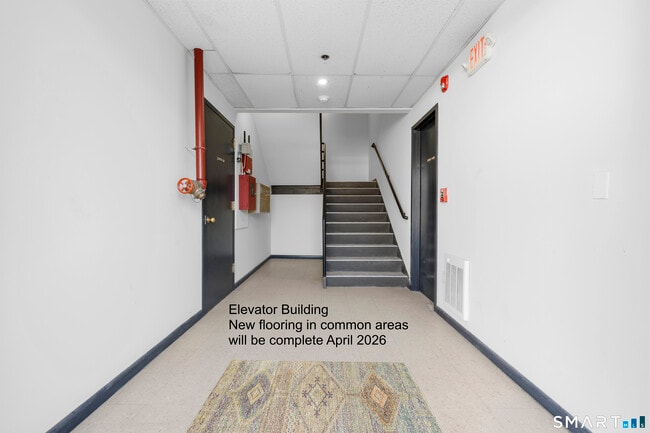 Foto del edificio - 937 Post Rd