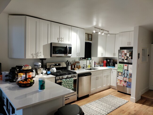 Foto del edificio - 923 S Carpenter St