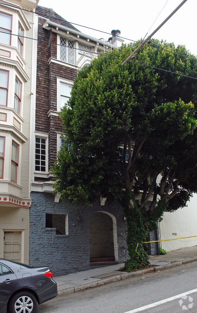 Building Photo - 1430 Sacramento St