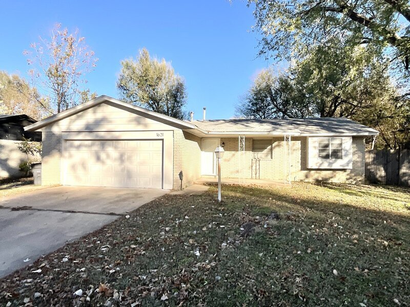 1621 S 118th E Ave, Tulsa, OK 74128 House Rental in Tulsa, OK