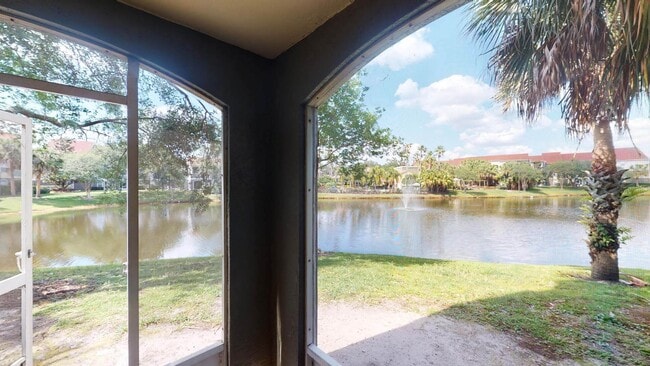 Interior Photo - Arbors at Lee Vista