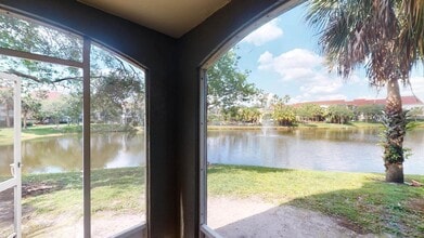 Interior Photo - Arbors at Lee Vista