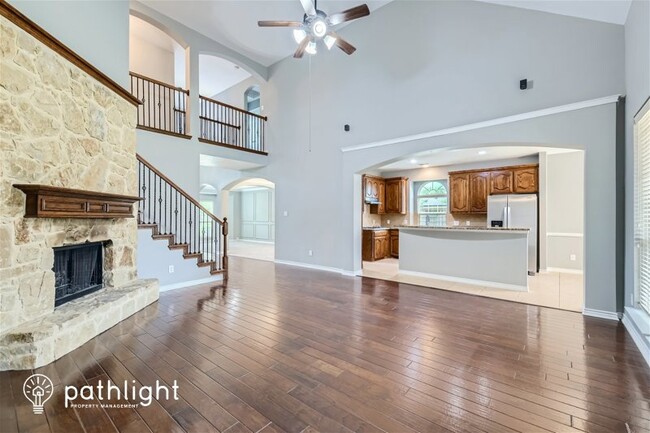 Building Photo - 527 Magnolia Lane, Glenn Heights, TX, 75154