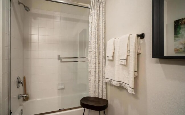 Shower and Soaking Tub Included - Desert Parks Vista