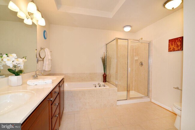 Building Photo - 3555 Huntley Manor Ln