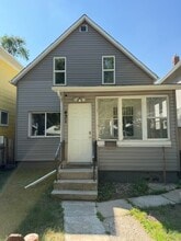Building Photo - 431 Avenue G S