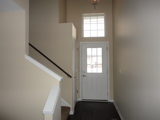 Building Photo - 10S418 Carrington Circle