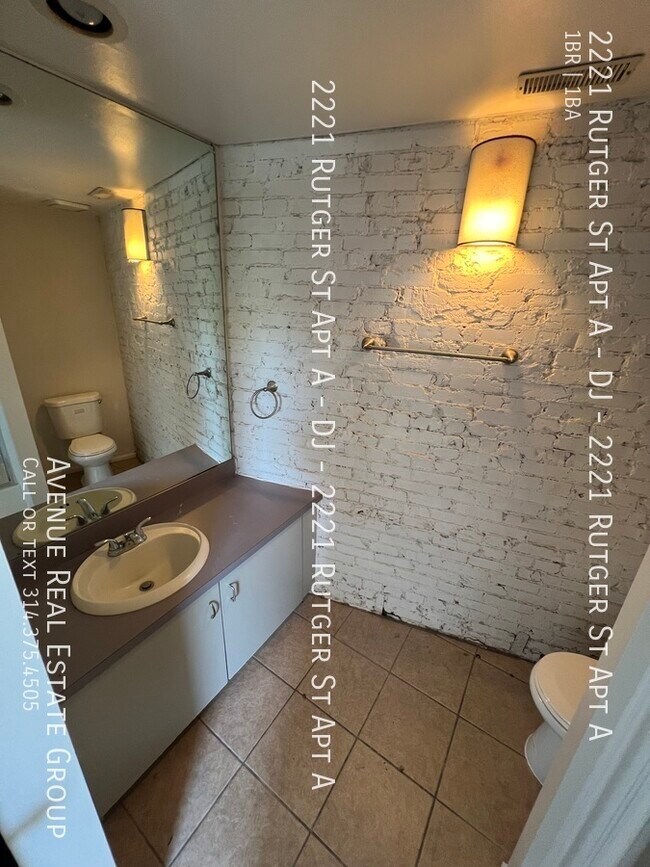 2221 Rutger St, St. Louis, MO 63104 House Rental in St. Louis, MO