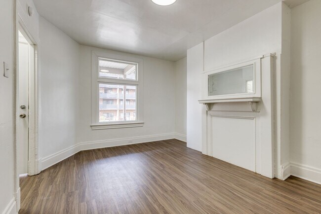 Photo - 118 Tecumseh St Apartment