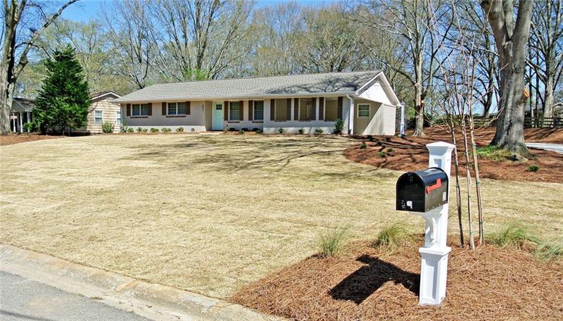 Primary Photo - 291 Meadow Dr