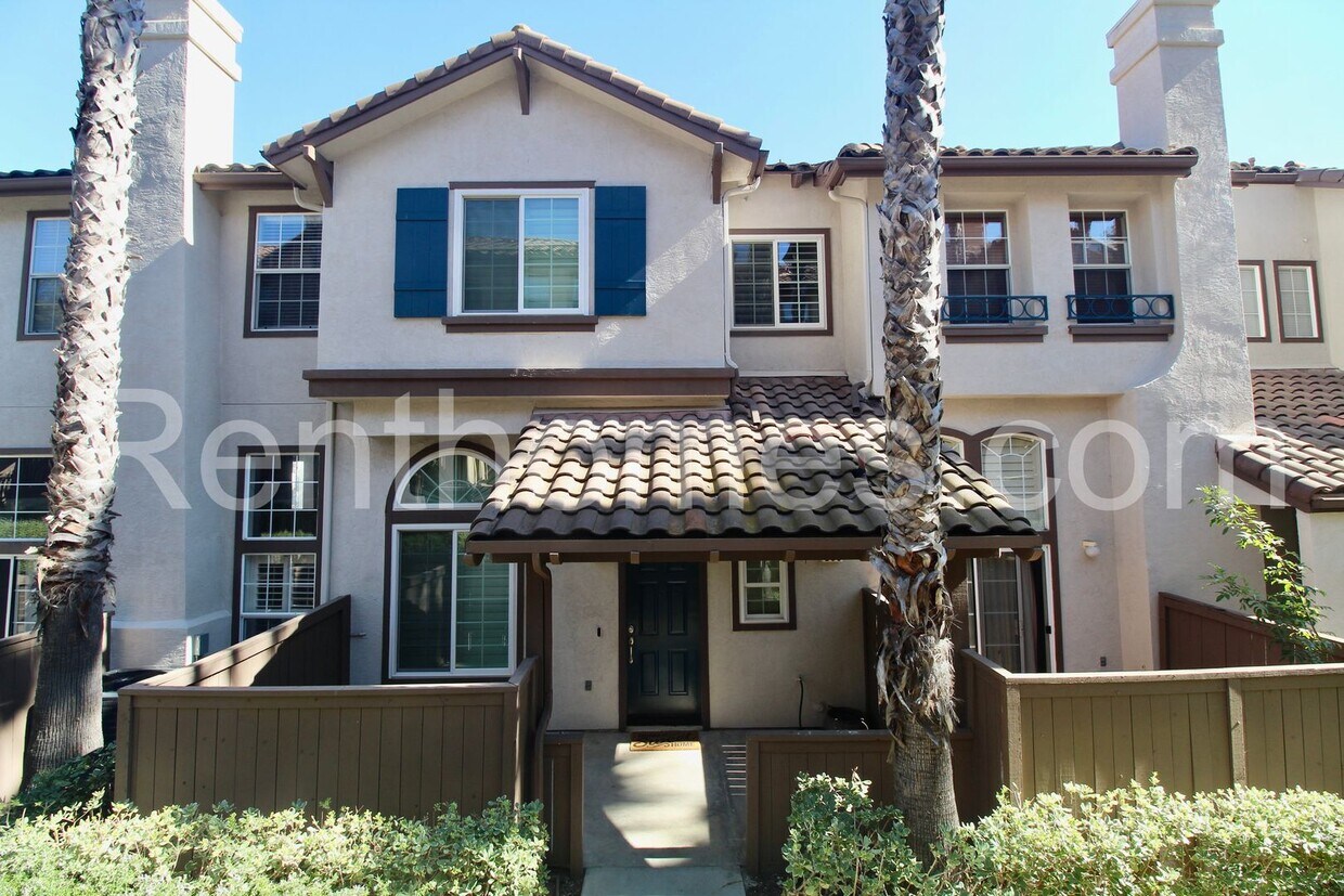 Primary Photo - Sorrento Valley, 10304 Wateridge Cir #260,...