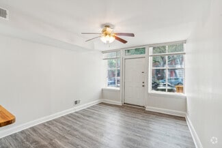 Building Photo - 822 W Lombard St