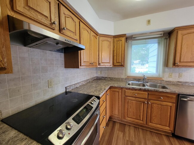 Foto del edificio - 807 W 29th St