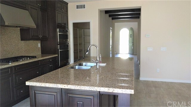 Building Photo - 133 Carrotwood