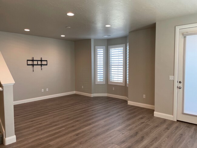Building Photo - 3665 S Sochi Ln