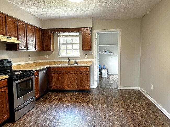 Foto del edificio - Cozy Hardin Valley Duplex – 2 Bedroom, 1 Bath