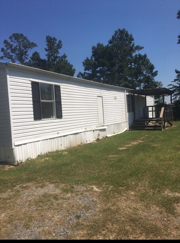 302 Cooper Cemetery Rd, Leesville, LA 71446 House Rental in Leesville