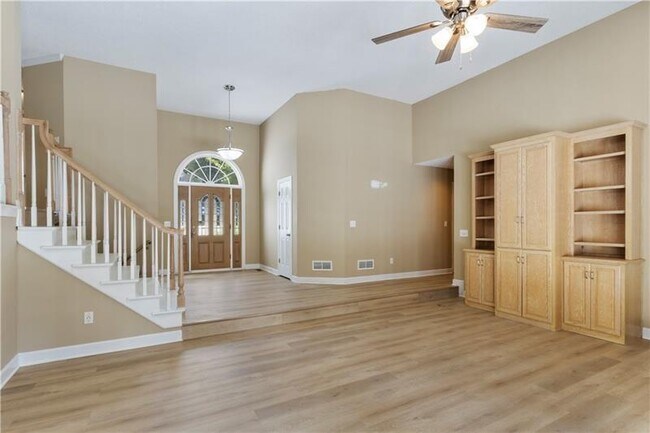 Foto del edificio - 4565 Ashmore Cir