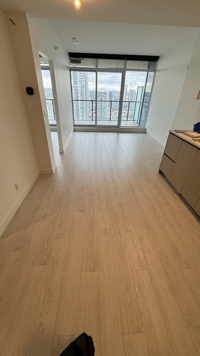 4880 Lougheed Hwy., Burnaby, BC V5C 0N1 Townhouse for Rent in Burnaby