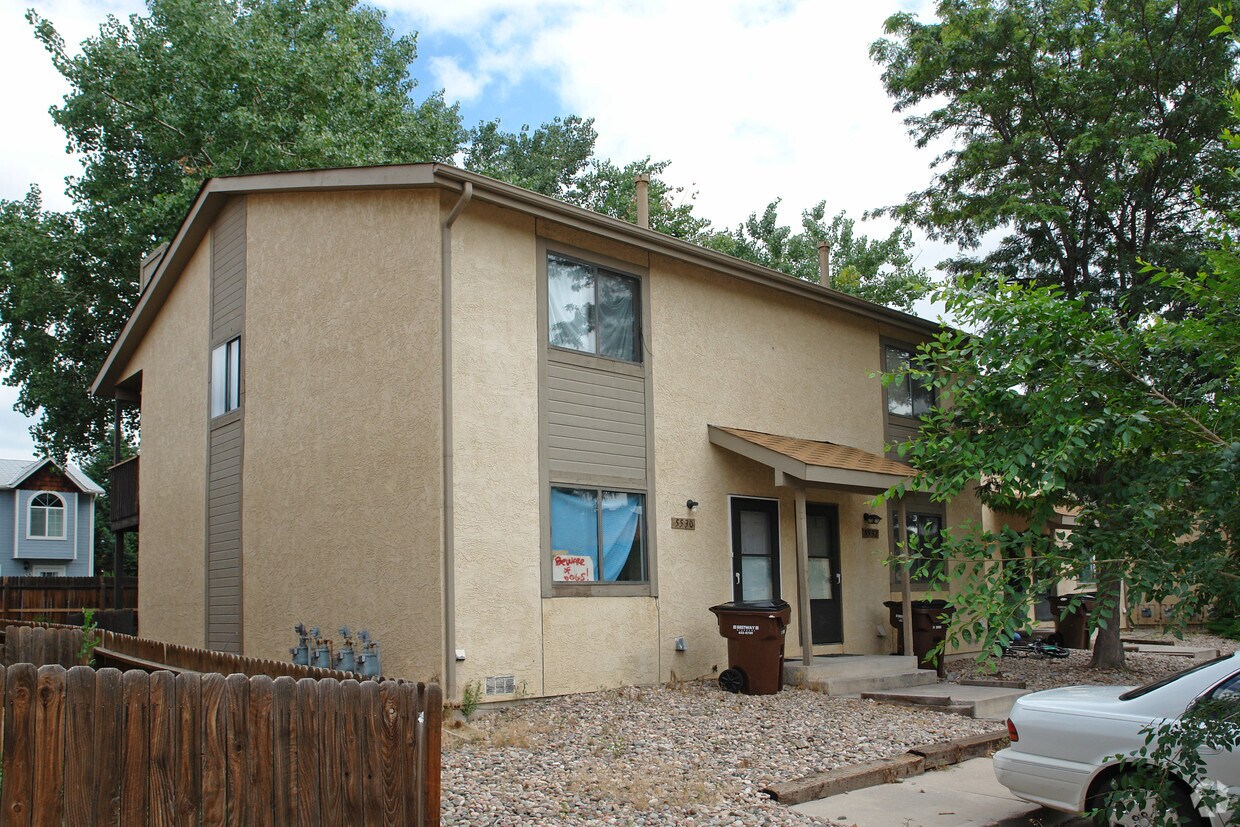 Building Photo - 5530-5536 Bonita Village Rd