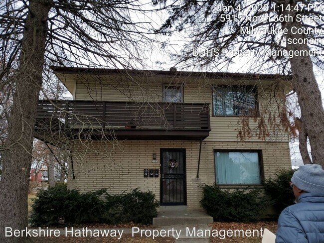 Foto del edificio - 5905 N 66th St