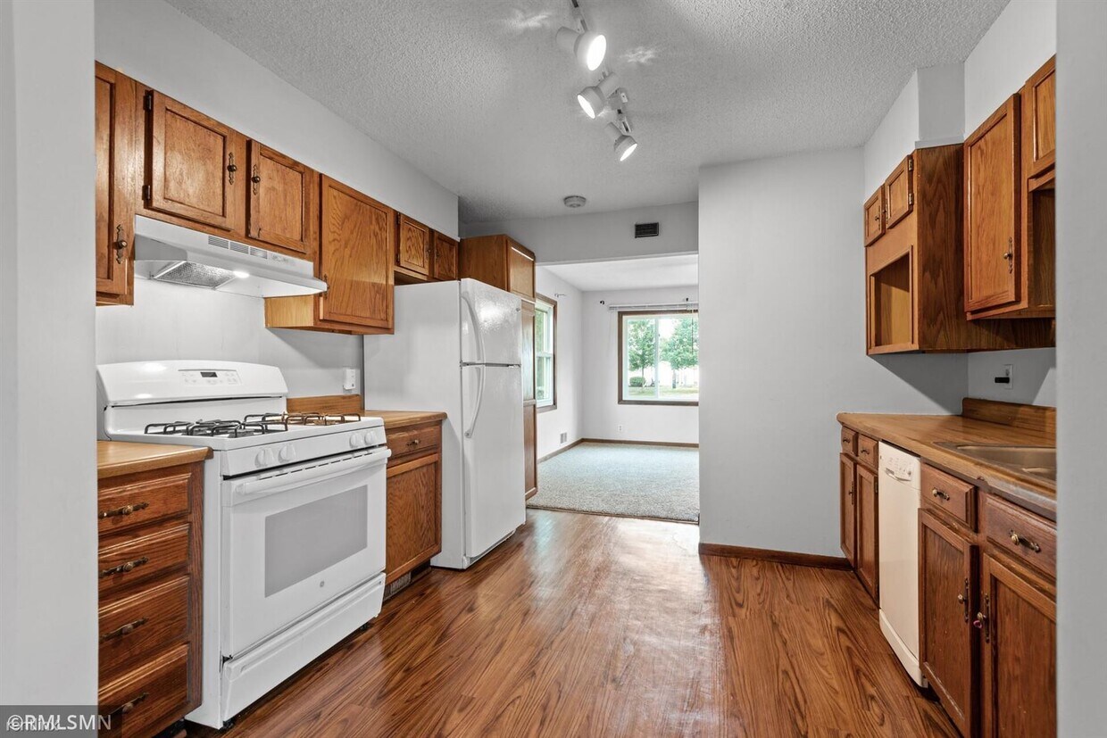 Primary Photo - 3 br, 2 bath House - 5230 Girard Avenue N