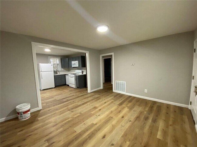 Foto del edificio - 951 Tilden St NW