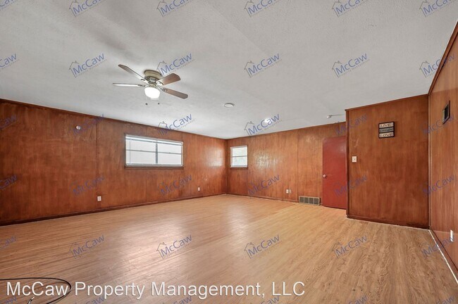 Foto del edificio - 3 br, 2 bath House - 6212 Warrington Pl.