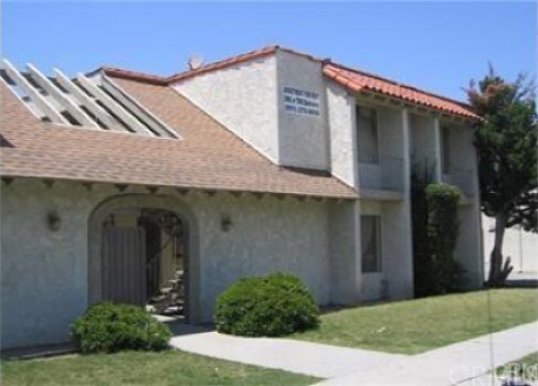 Building Photo - 3908 N Lugo Ave