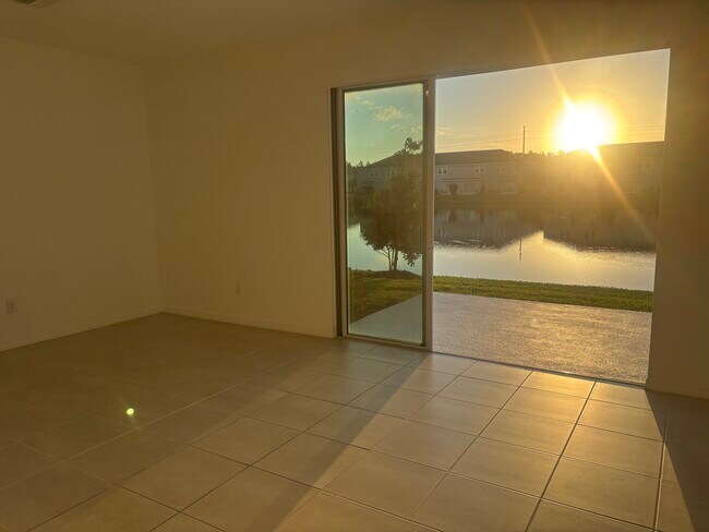Foto del edificio - 2302 Alee Ln