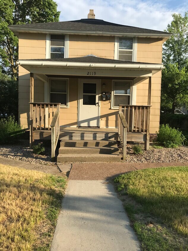 Primary Photo - 2119 Ellis St