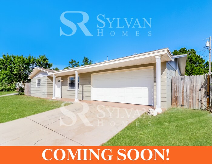 Foto principal - Lovely 2BR 1BA updated home