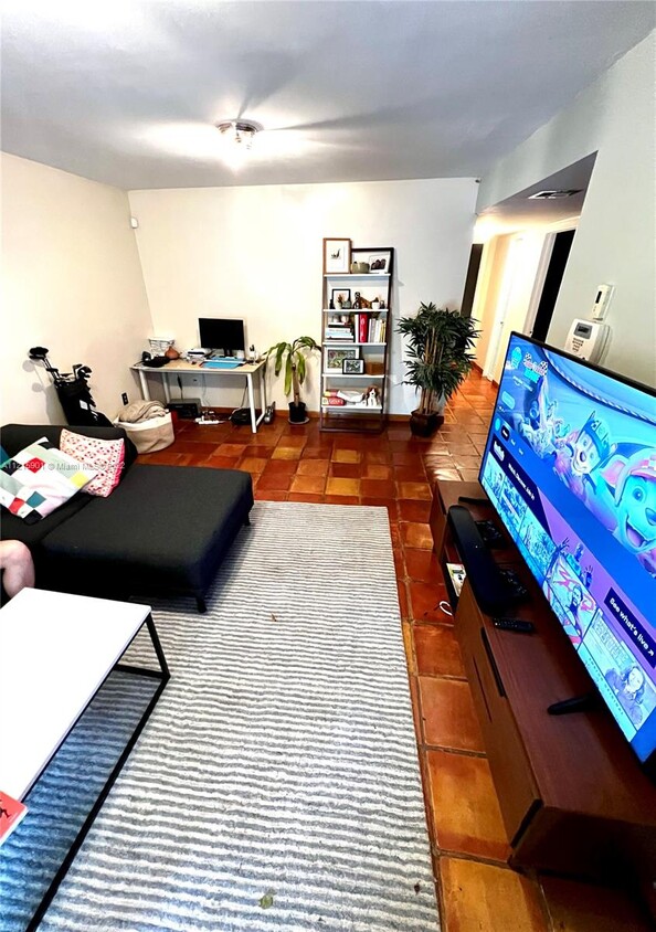 Foto principal - 3001 SW 1st Ave