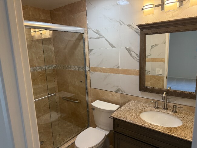 Foto del edificio - 14732 Brierwood Dr