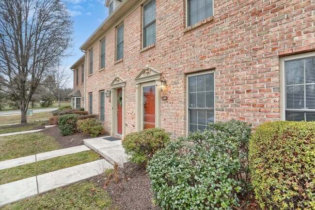 Foto del edificio - 1284 Hunters Ridge Dr