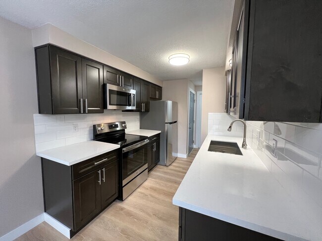 Foto del edificio - Cedar Heights Apartments