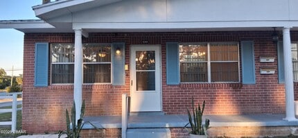 Building Photo - 2165 Granada Dr