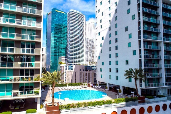 Foto del edificio - 500 Brickell Ave