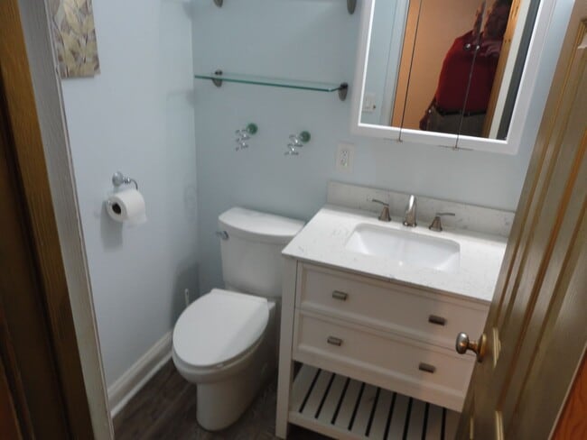 Building Photo - Owner lookin for a 7 month Lease only