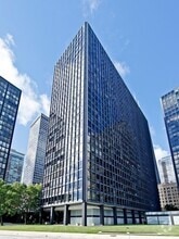 Building Photo - 900 N Lake Shore Dr