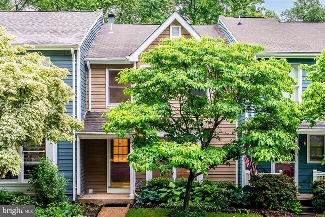 Foto del edificio - 1516 Poplar Grove Dr