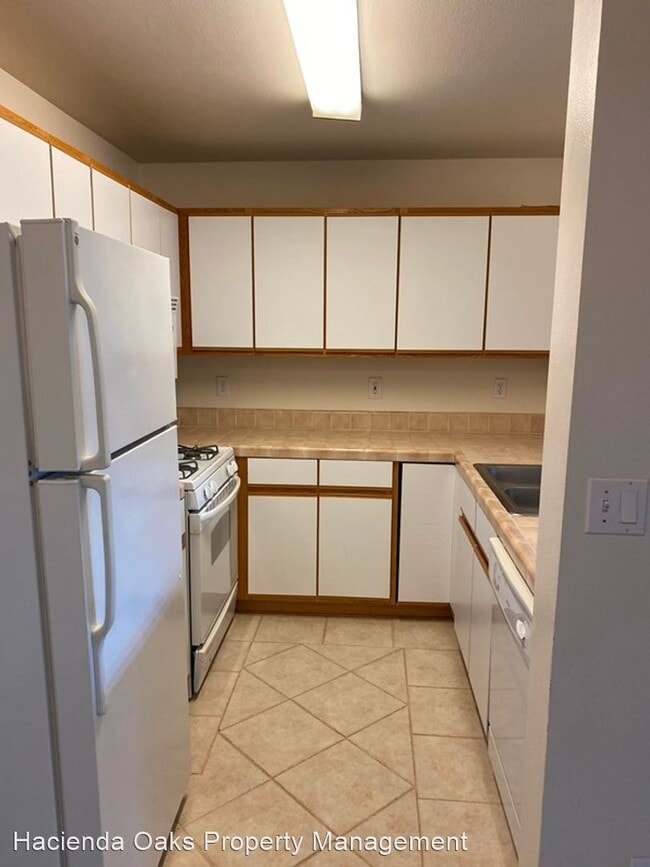 Foto del edificio - 2 br, 2 bath House - 2491 Village Green