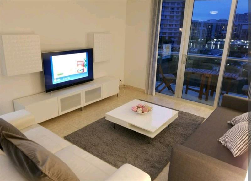 Foto principal - 3801 S Ocean Dr