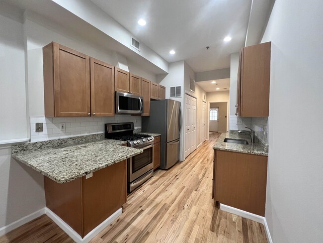 Foto del edificio - 129 Willow Ave