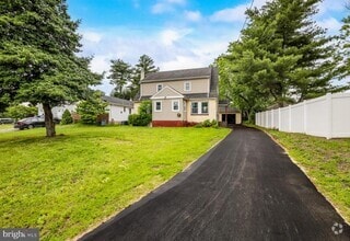 Building Photo - 505-A Evesham Rd