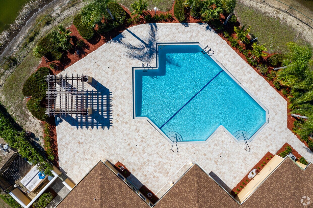 Villas of Capri Apartments Naples, FL