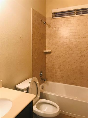 Building Photo - 712 Westgate Ct