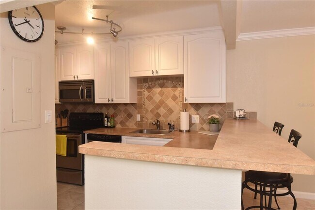 Foto del edificio - 3700 S Osprey Ave
