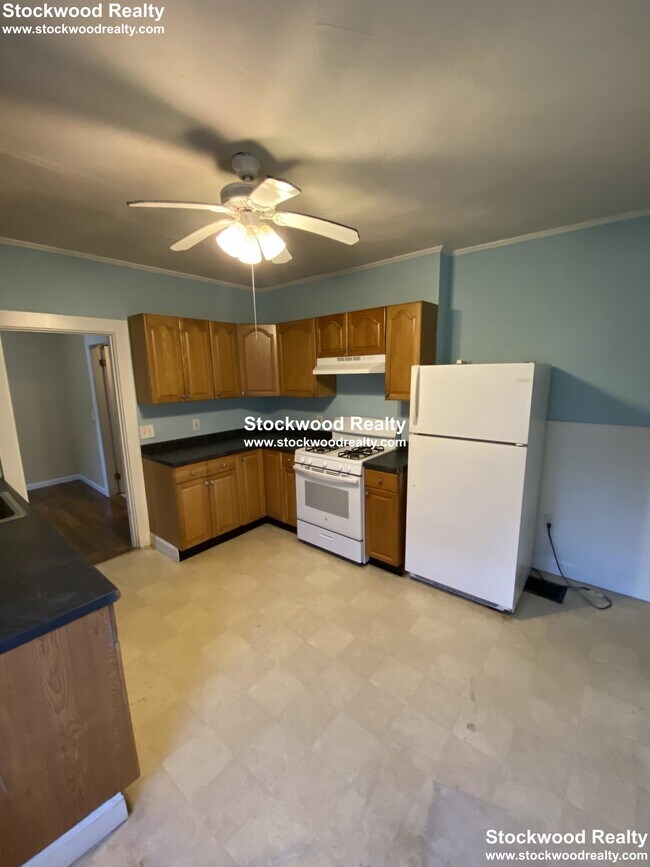 138 Elm St Unit 1, Quincy, MA 02169 Apartments in Quincy, MA