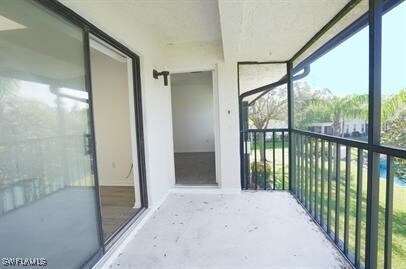 Foto del edificio - 5361 Treetops Dr